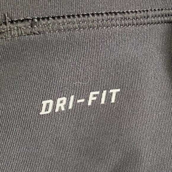 Nike Dri-Fit Black Mesh Side Active Shorts - Picture 8 of 8